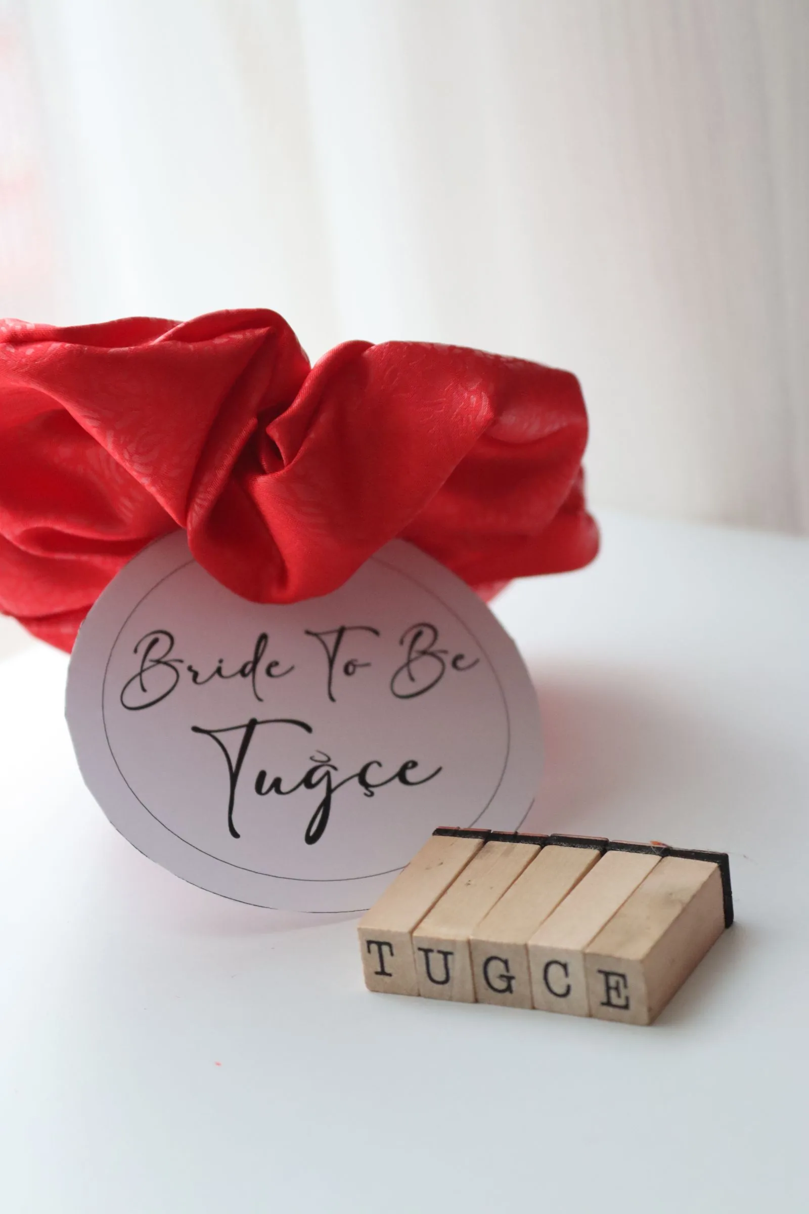 The Best Personalized Wedding Gifts (That Aren't Tacky)