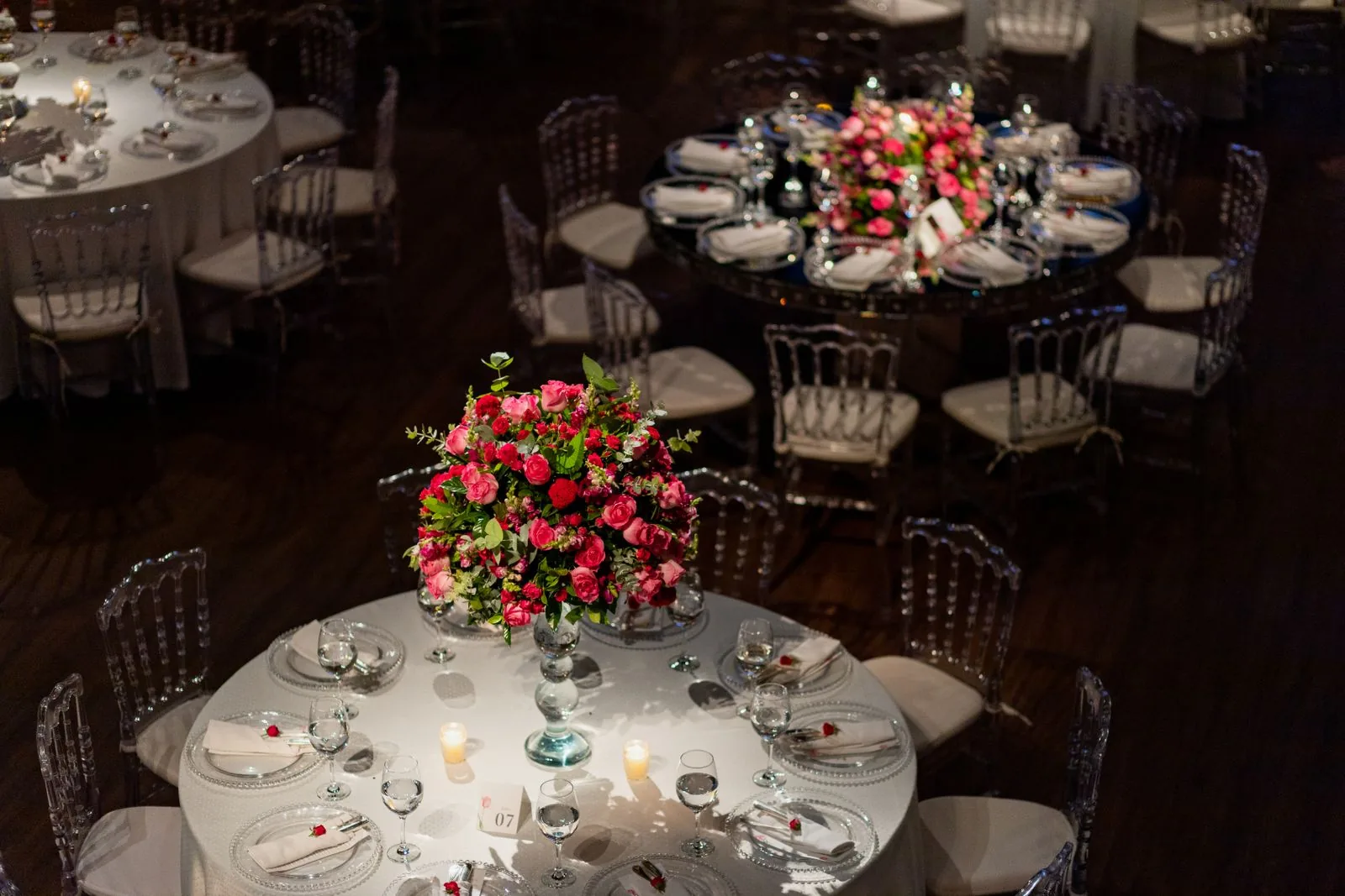 The reception, quietly dressed.